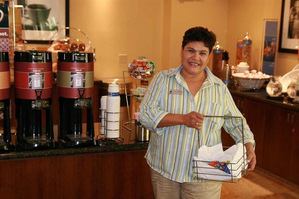 Hampton Inn Brentwood Restaurant foto