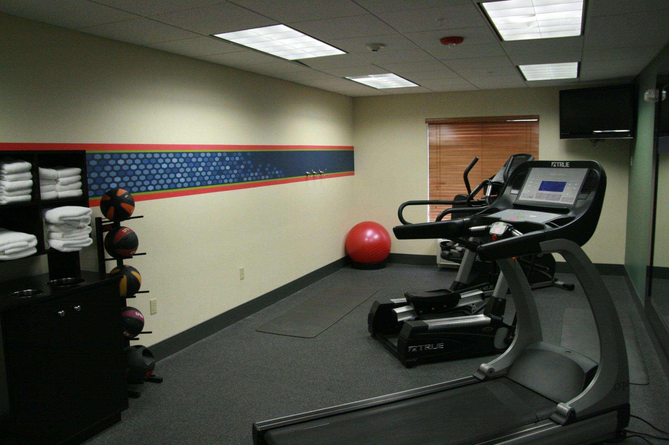 Hampton Inn Brentwood Buitenkant foto