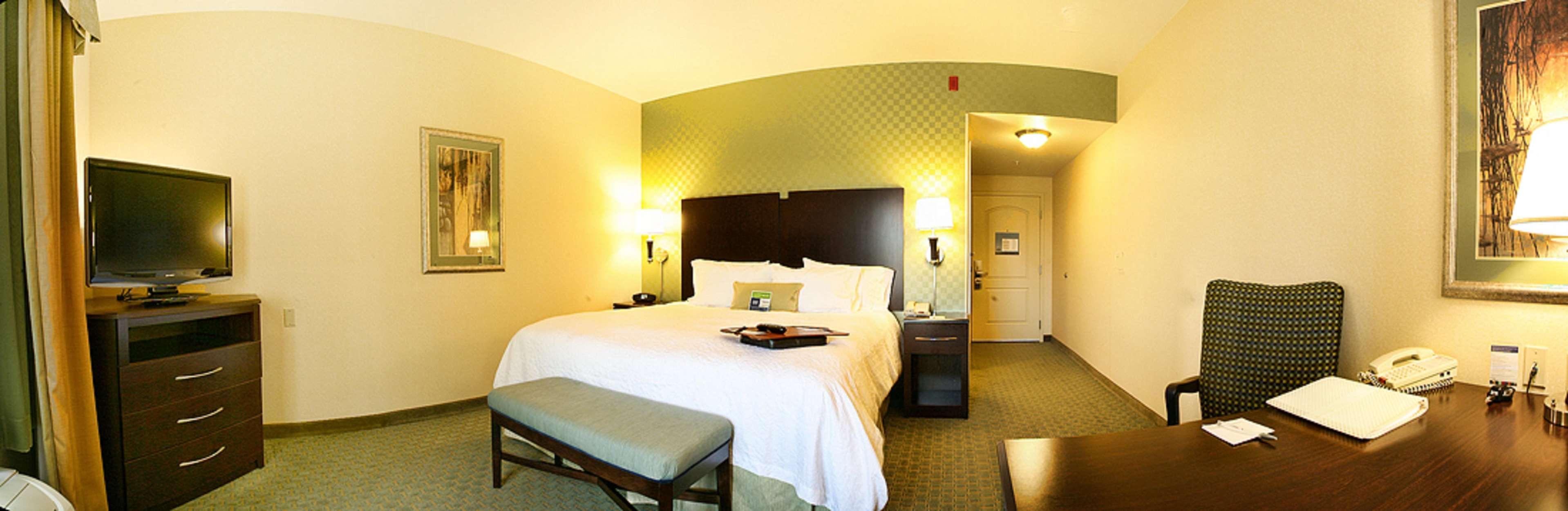 Hampton Inn Brentwood Buitenkant foto