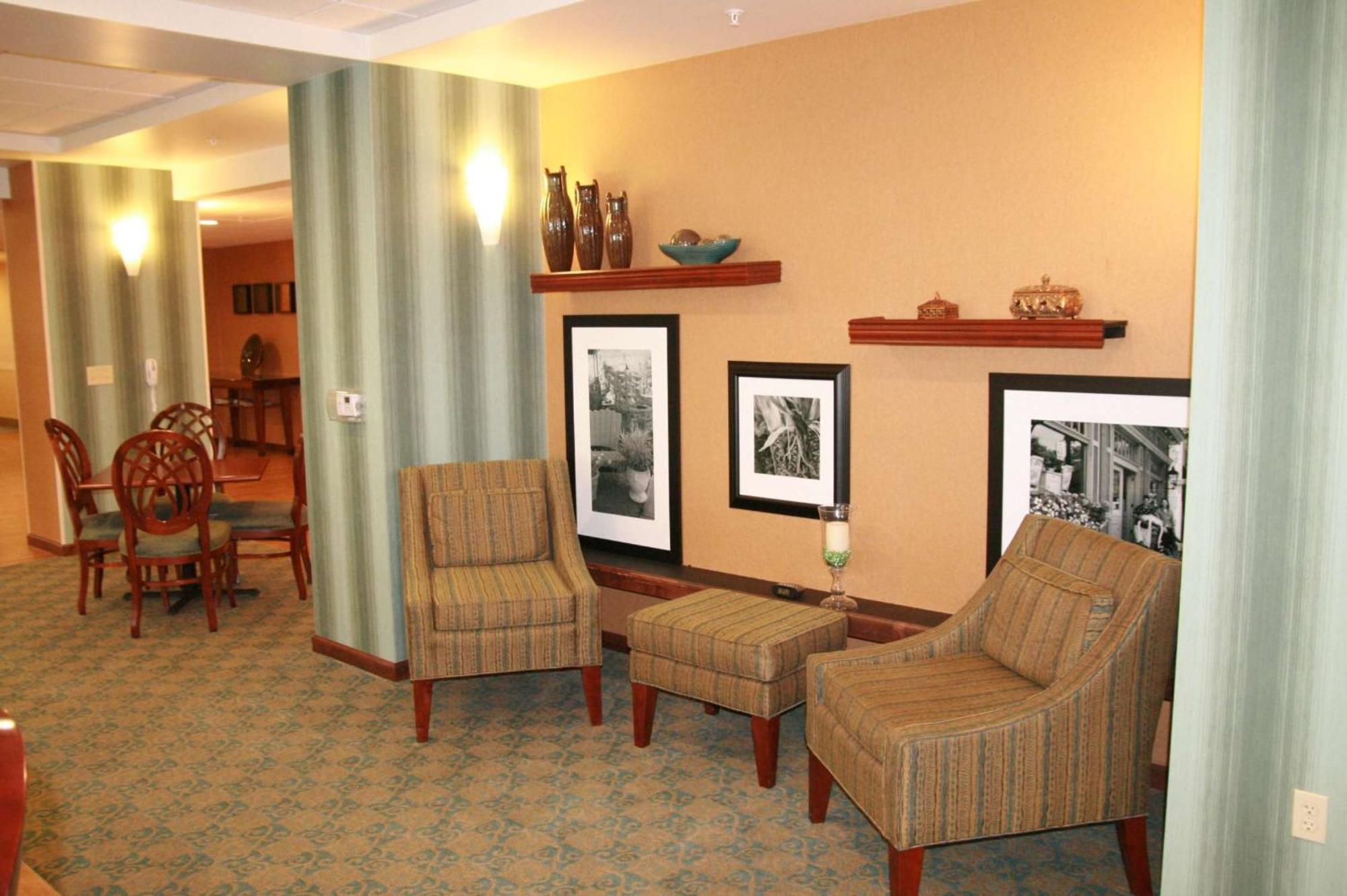 Hampton Inn Brentwood Buitenkant foto